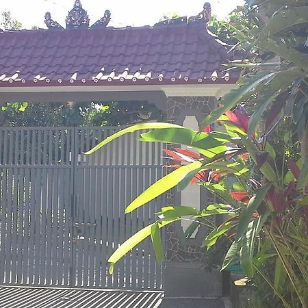 Jimbaran Home Stay Bali Пекату Экстерьер фото